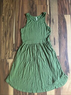 Amazon Sleeveless Olive Green Casual Sundress